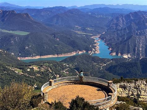 mirador de la figuerasa|Mirador de la Figuerassa desde el Santuari de Corbera. Berguedà